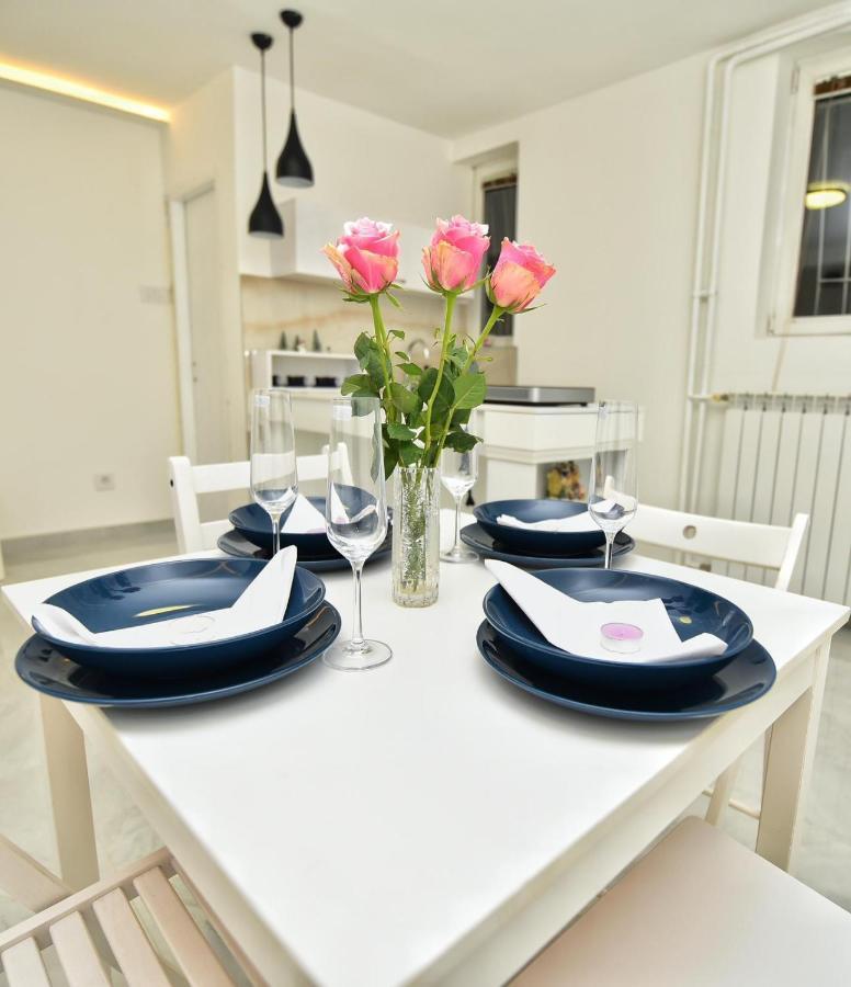 Apartamento Alexandar13 Belgrado Exterior foto